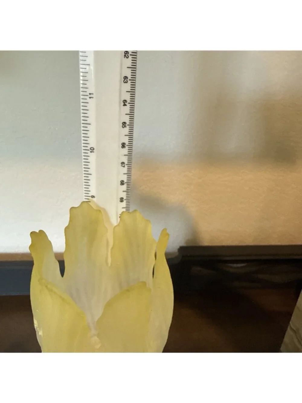 Vtg Lime - Yellow Frosted Tulip Flower Votive Tea Light Candle Holders Glass Mtl